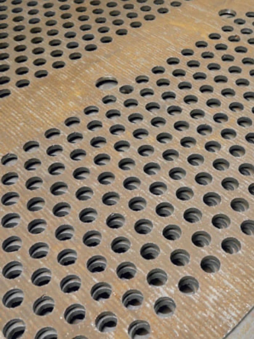 Slotted Plates